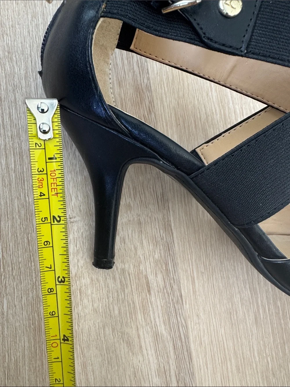 Liz Claiborne Black Pointed-Toe Ankle-Strap Pumps